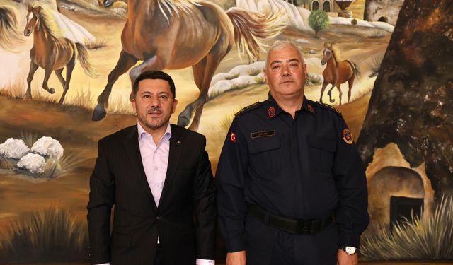 Başkan Arı, İl Jandarma Komutanı Çelik’le görüştü
