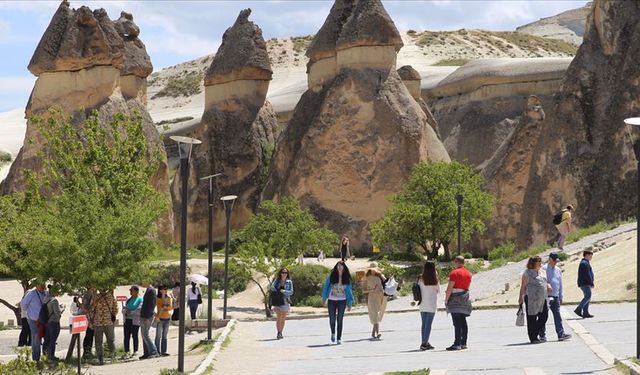 Kapadokya’da çok dilli rehberler yetişiyor