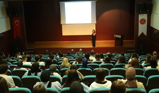 NEVÜ’de şiddete karşı farkındalık semineri