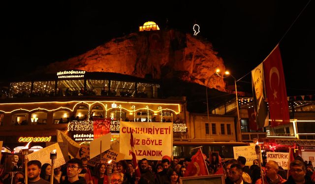 Ürgüp’te Cumhuriyet Bayramı etkinliklerine binlerce kişi katıldı