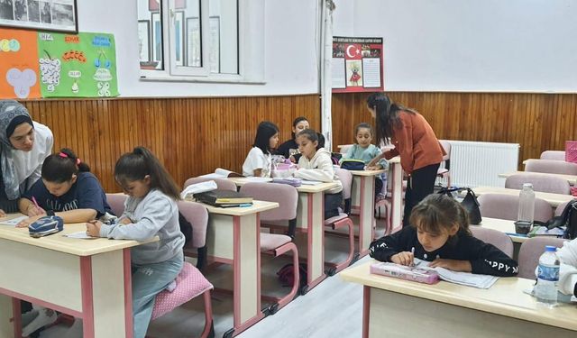 Ürgüp’te genç gönüllüler ve minikler bir araya geldi