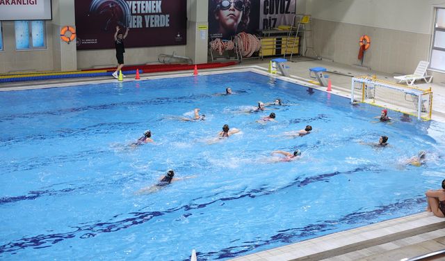 Galatasaray ile Nevşehir Belediye SK karşı karşıya geldi