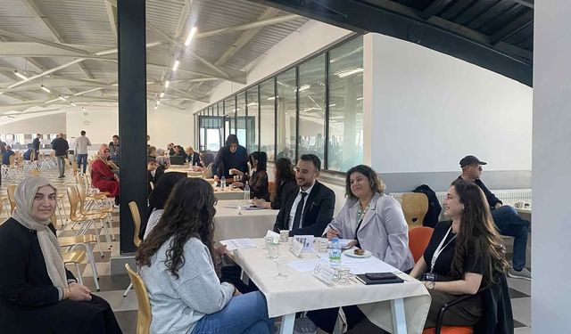 Simya Koleji’nde veli toplantısı gerçekleşti