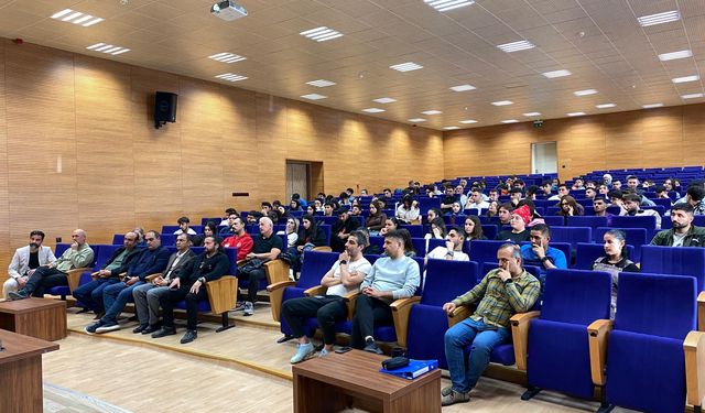 NEVÜ’de sporun geleceği konuşuldu