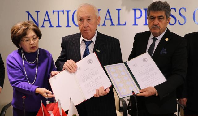 Türk Dünyası Gazeteciler buluşması Kazakistan’da yapıldı