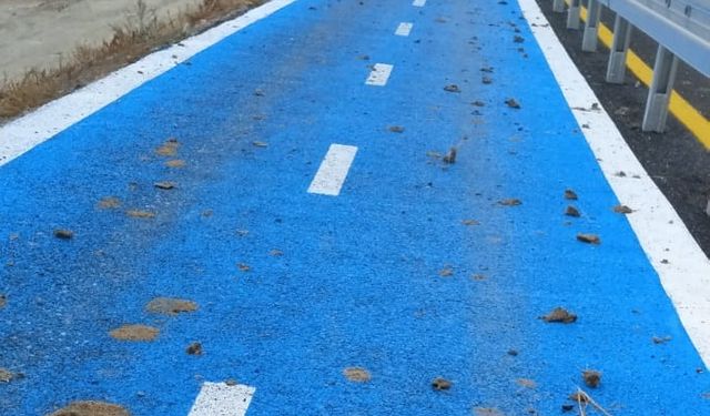 Kapadokya’da yeni yapılan bisiklet yolunda şok görüntüler