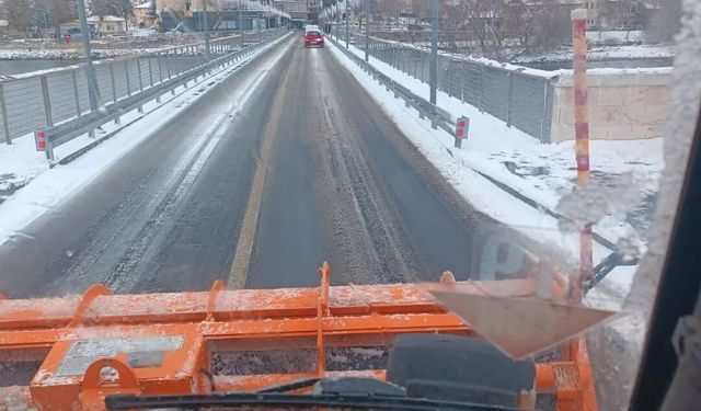 Avanos Belediyesi’nden kar yağışına hızlı müdahale