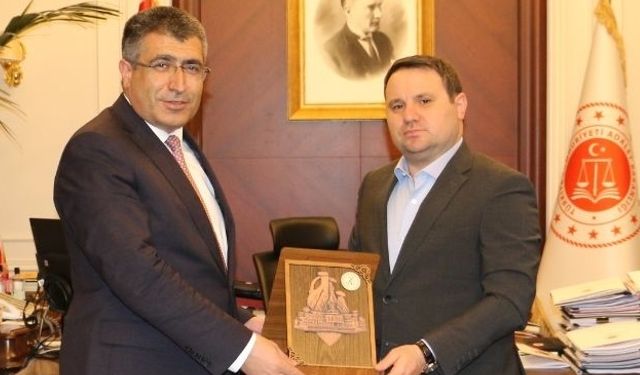 Aktekin’den Bakanlar Gürlek ve Çiftçi’ye tebrik mesajı