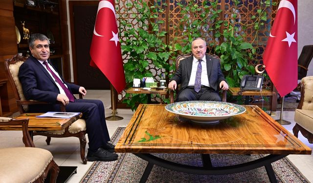 Rektör Aktekin Vali Fidan’ı makamında ziyaret etti