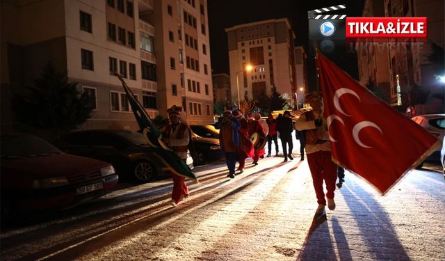Nevşehir’de ramazan coşkusu: Vatandaşlar sahura mehterle uyandı
