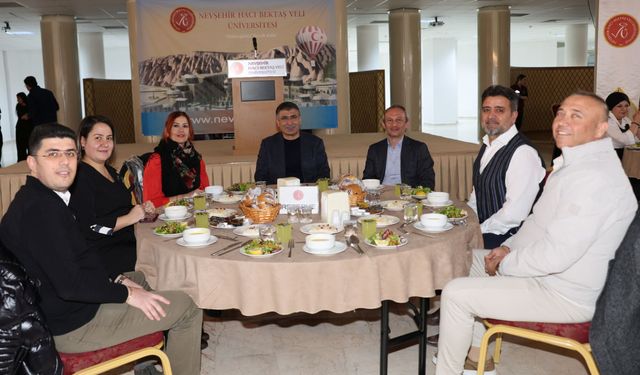 Kapadokya’nın doğal taşları sanat eserine dönüştü