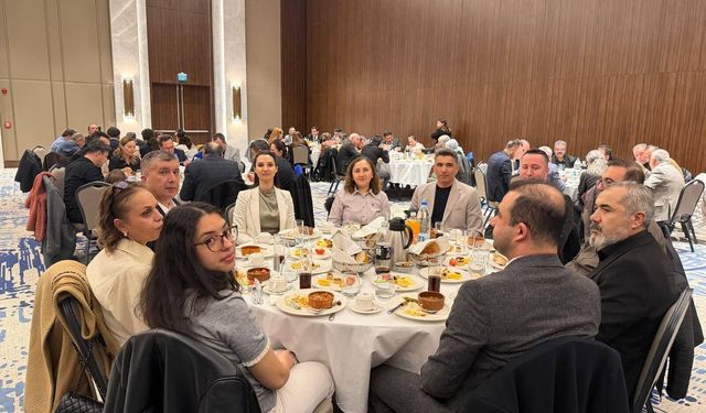 Nevşehir’de sağlık camiası Tıp Bayramı’nda aynı sofrada buluştu