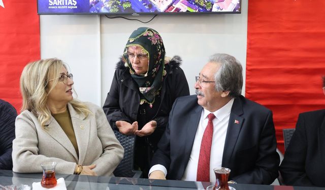 Avanos’ta bayramlaşma programına yoğun katılım