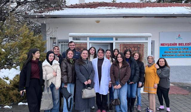 Kapadokya motifleri geleceğe taşınıyor: Halı dokuma kursuna yoğun ilgi