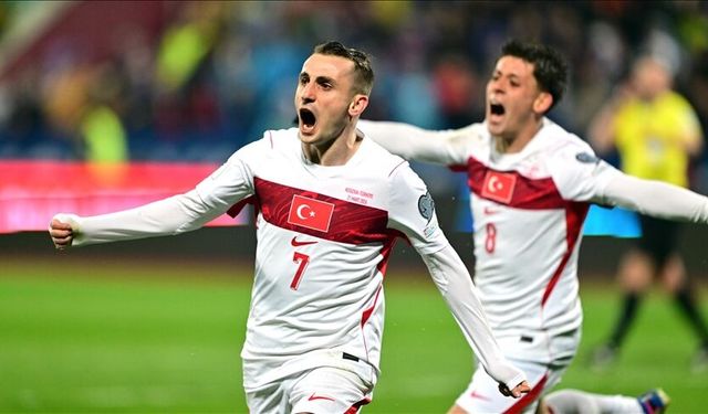 Türkiye 24 yıl aradan sonra Dünya Kupası'nda