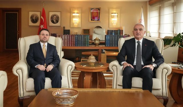 Nevşehirli Bakan Akın Gürlek’ten Mehmet Nuri Ersoy’a kritik ziyaret!