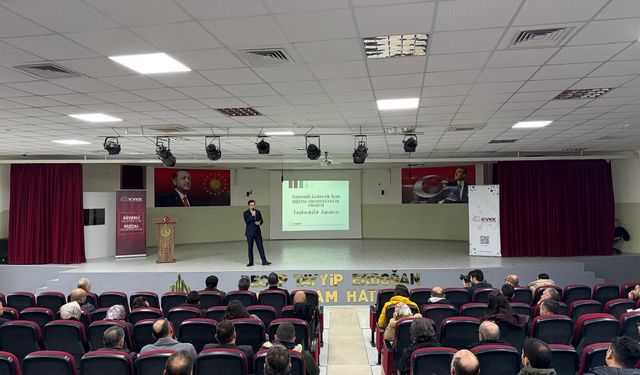 Nevşehir’de öğretmenlere kritik dijital çağ uyarısı