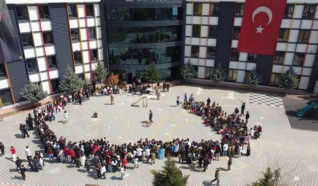 Simya Koleji’nde Nevruz Bayramı coşkuyla kutlandı!