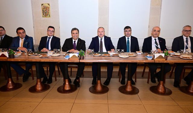 Vali Fidan’dan yapay zeka vurgusu: ‘Stratejik öneme sahip’