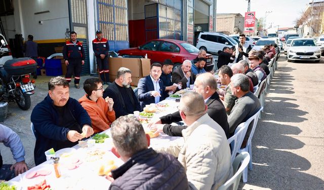 Rasim Arı, esnaf buluşmasında: “Sanayi problemi fazlasıyla var”