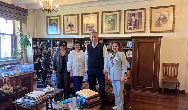 İstanbul Üniversitesi’nde hukuk ve teknoloji odaklı staj süreci