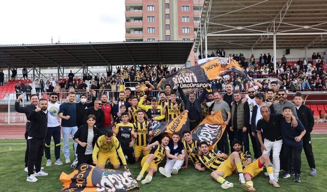 Ürgüpspor’dan tarihi zafer! 6 golle gelen şampiyonluk