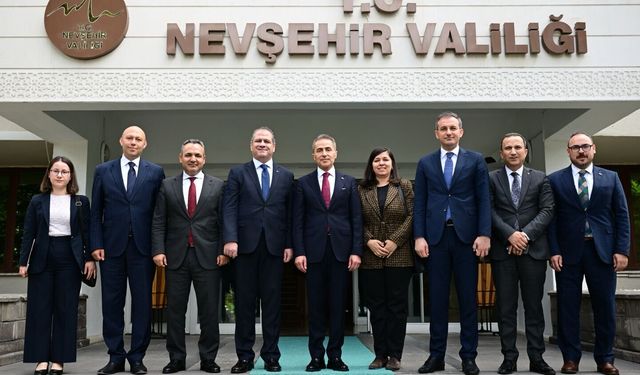 Göç İdaresi heyetinden Vali Hüseyin Kök’e ziyaret