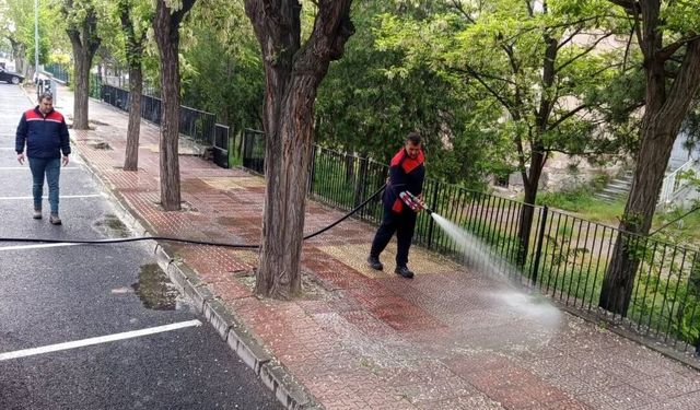 Avanos’ta bayram hazırlıkları başladı: Çarşı merkezi yıkandı
