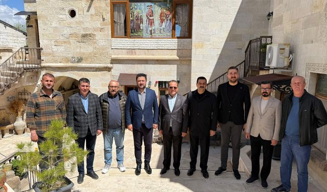 Vatandaşlarla tek tek görüştü! Emre Çalışkan’dan mustafapaşa mesaisi