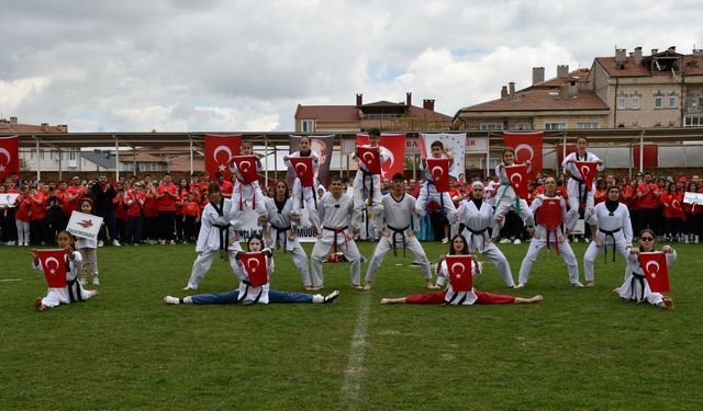 19 Mayıs programı Nevşehir’de büyük katılımla kutlandı
