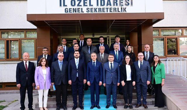 Vali Kök’ten İl Özel İdaresi çıkarması! Projeler ve hedefler görüşüldü