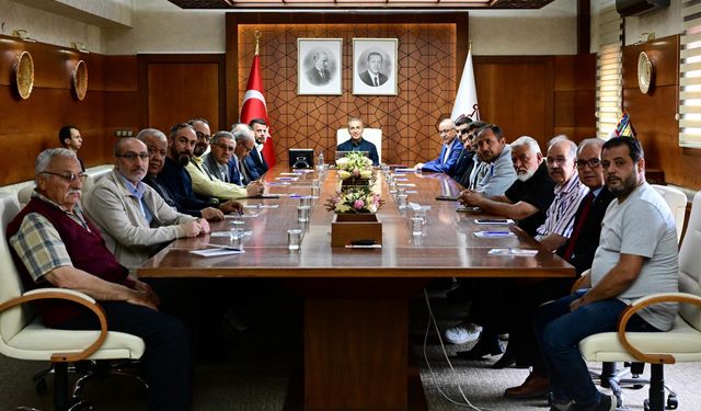 Vatandaşların talepleri Vali Kök'e ulaştı! Muhtarlardan önemli görüşme