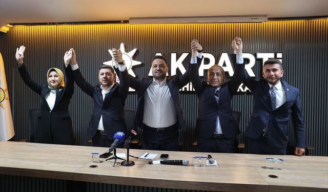 AK Parti Nevşehir'de yeni dönem başladı! İlk toplantıda birlik mesajı