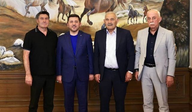 Esnaf temsilcileri Başkan Arı ile buluştu! İşte görüşülen konular