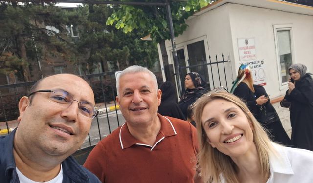 Simya Koleji, LGS sabahında öğrencilerini yalnız bırakmadı