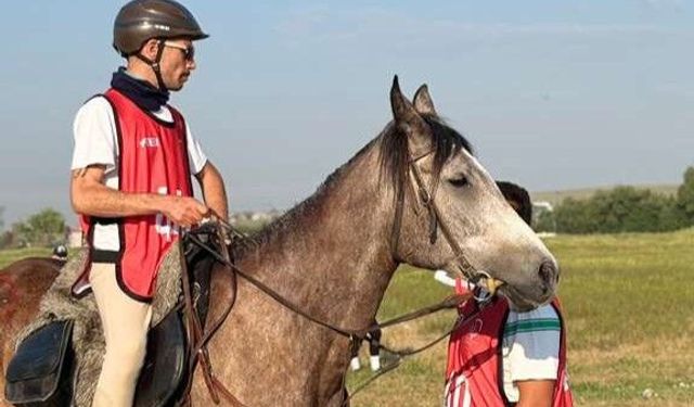 Avanoslu milli sporcu tarih yazdı! Dev yarışın şampiyonu oldu