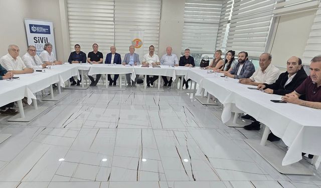 Gebze’de tarihi toplantı: TGF ve Basın Vakfı yönetimi Gebze’de