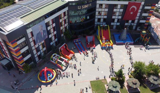 Simya Koleji’nde coşku dolu SimFest etkinlikleri!