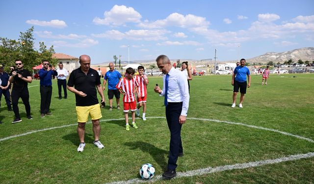 Avanos’ta futbol şöleni başladı! 700 sporcu sahaya indi