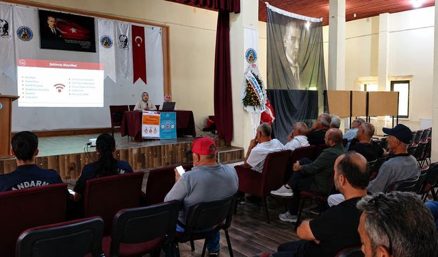 Avanos’ta muhtarlara hayati eğitim: KADES adım adım anlatıldı