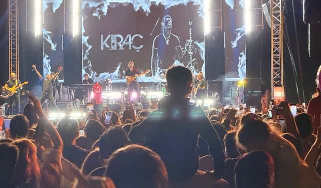 Kıraç Kapadokya'yı salladı! Binlerce kişi final gecesinde tek ses oldu