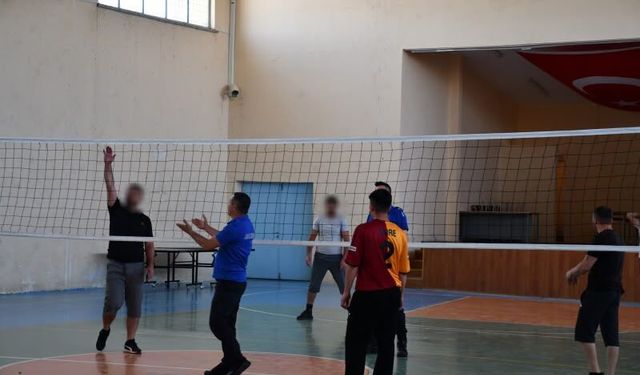 Nevşehir Cezaevinde büyük heyecan! Voleybol turnuvası coşkuyla tamamlandı
