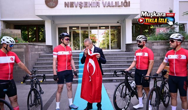 Nevşehir’den yola çıkan bisikletçiler, Türk bayrağını Ömer Halisdemir’in kabrine ulaştıracak