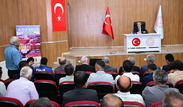 Vali Kök Kozaklı’da muhtarları dinledi: Talepler tek tek masaya yatırıldı