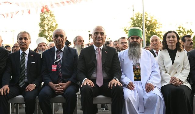Bakan Ersoy Hacıbektaş’tan seslendi: “İnsanlığın reçetesi açık”