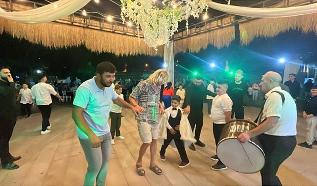 4 turist Kapadokya’ya gezmeye geldi, Nevşehir’de yaşadıkları gece unutulmaz oldu
