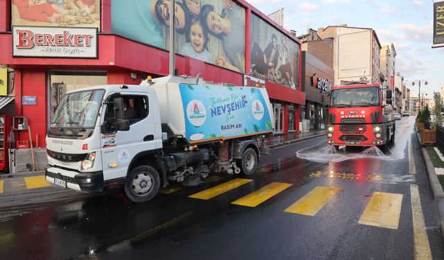 Nevşehir’de temizlik seferberliği Atatürk Bulvarı’nda devam etti