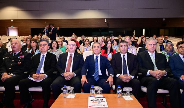 Türkiye ile Kore’yi buluşturan tarihi kongre Nevşehir’de başladı