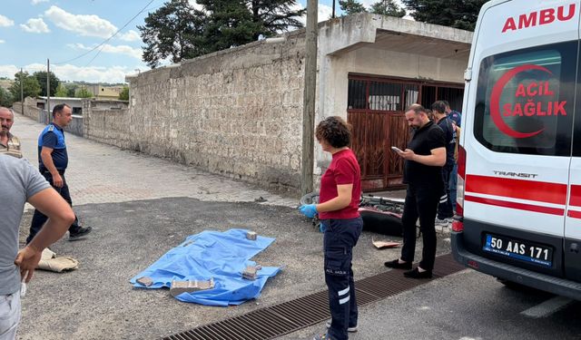 Nevşehir’de motosiklet kazası: Yola savrulan çocuk öldü