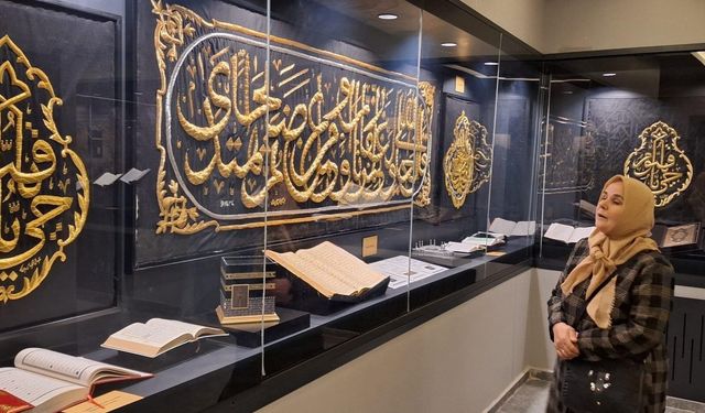 Mekke ve Medine’nin izleri Kırıkkale’de: Kâbe’nin 19 örtüsü sergileniyor